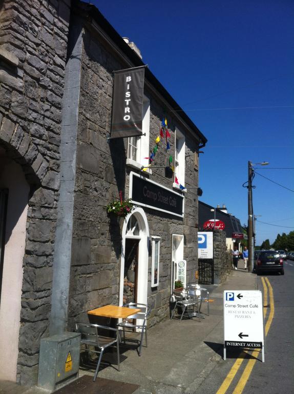 Room 3 Camp Street B&B Oughterard Exterior foto