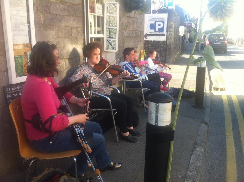 Room 3 Camp Street B&B Oughterard Exterior foto